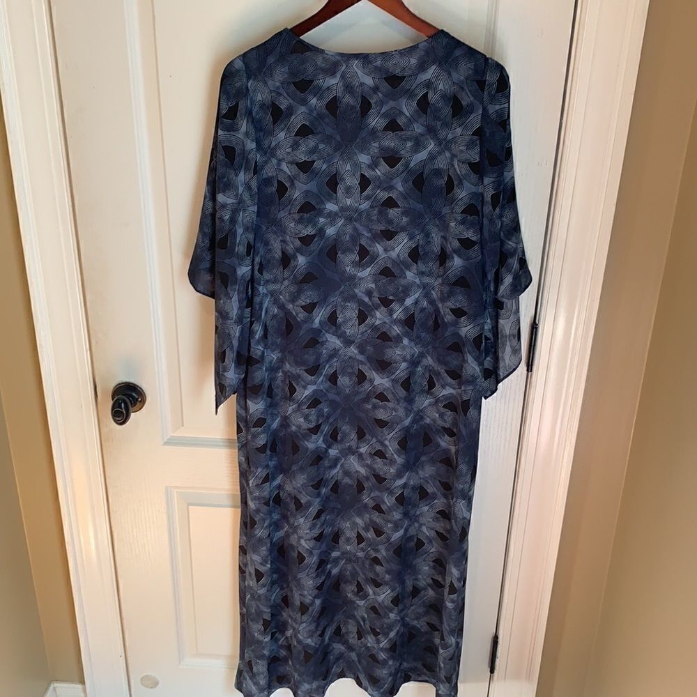 New Asher Blue patterned Long Duster Kimono - Picture 5 of 12